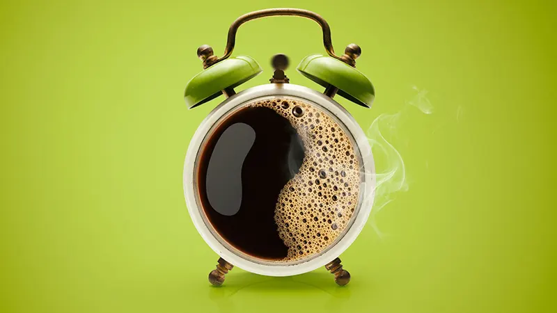 چه ساعتی برای قهوه خوردن در طول روز بهتر است؟